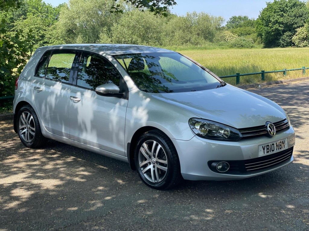 2010 Volkswagen GOLF